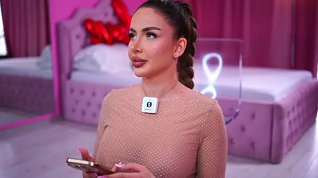 AshleySinn online show from February 5, 10:20 am