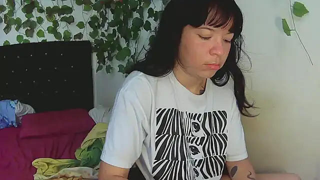 fresa caliente online show from March 4, 5:34 pm