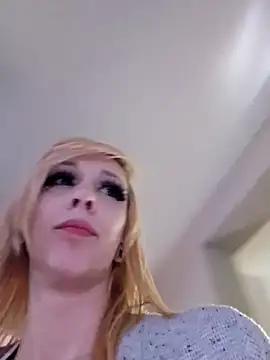 Snapshot of AmethystFoxx chatting on February 27, 7:15 pm AmethystFoxx online show from February 27, 7:15 pm