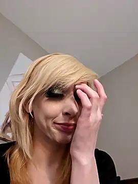 Snapshot of AmethystFoxx chatting on March 14, 3:25 pm AmethystFoxx online show from March 14, 3:25 pm