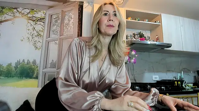 ashleymilf 1 online show from May 20, 7:31 pm