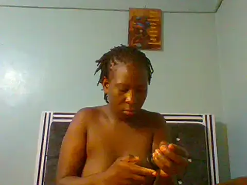 blackcuteebony online show from February 4, 7:18 am