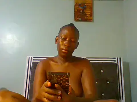 blackcuteebony online show from February 12, 6:08 am