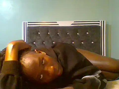 blackcuteebony online show from March 20, 1:04 pm