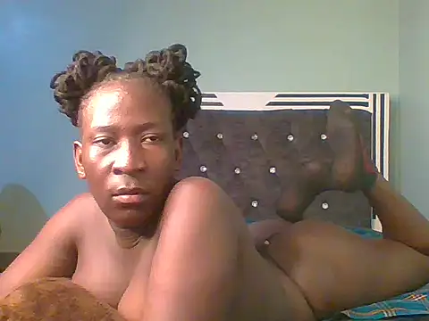 blackcuteebony online show from October 10, 5:39 am