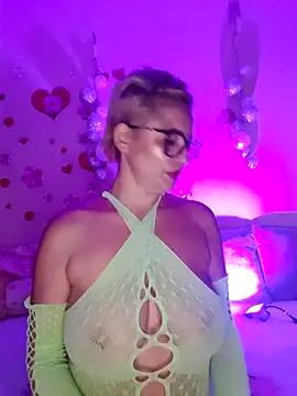 BellaBellaHot online show from September 26, 3:38 pm