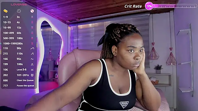 Snapshot of aleja17_xxx chatting on October 14, 9:59 pm aleja17 xxx online show from October 14, 9:59 pm