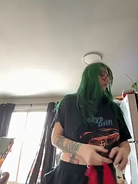 Snapshot of itsbabydashh chatting on March 18, 12:52 pm itsbabydashh online show from March 18, 12:52 pm