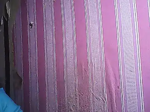 sweetsosie18 online show from February 18, 8:16 am