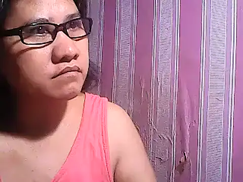 sweetsosie18 online show from February 22, 1:13 pm