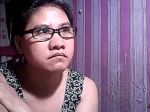 sweetsosie18 online show from February 25, 8:14 am