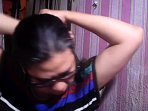 Snapshot of sweetsosie18 chatting on September 20, 10:49 am sweetsosie18 online show from September 20, 10:49 am