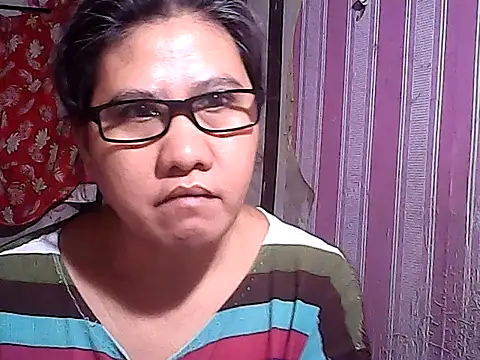 Snapshot of sweetsosie18 chatting on October 3, 10:29 pm sweetsosie18 online show from October 3, 10:29 pm