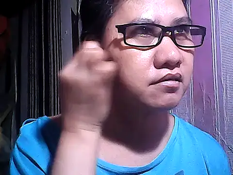 Snapshot of sweetsosie18 chatting on October 24, 3:41 pm sweetsosie18 online show from October 24, 3:41 pm