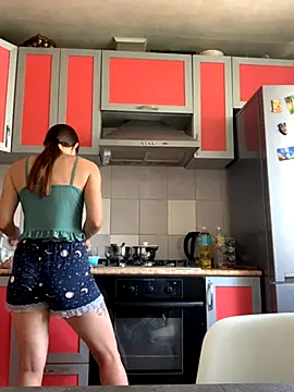 SeducingYoghourt online show from September 24, 11:24 am