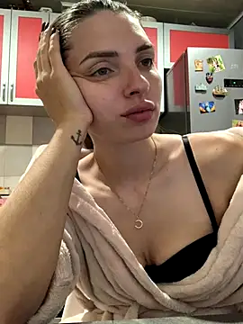 SeducingYoghourt online show from October 10, 3:00 pm