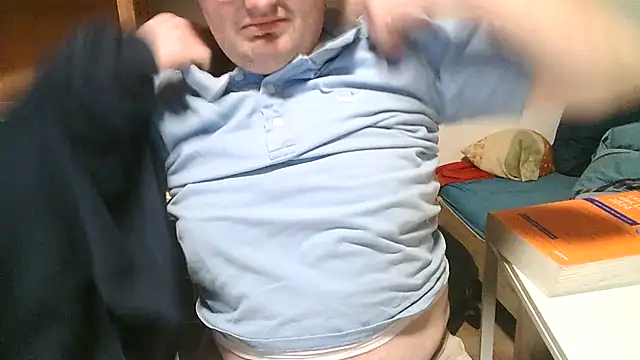 makau1 online show from March 5, 6:01 pm