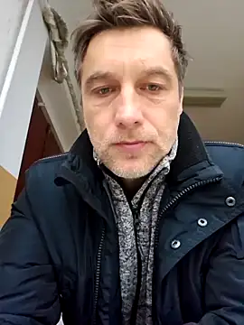 sparrow4791 online show from December 27, 6:24 am