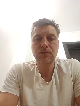 sparrow4791 online show from March 1, 3:05 pm