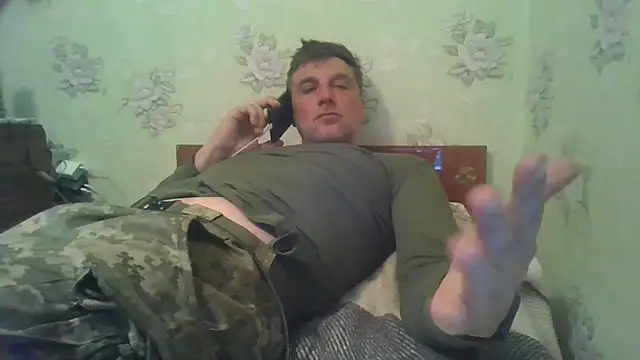 sparrow4791 online show from March 11, 4:07 pm