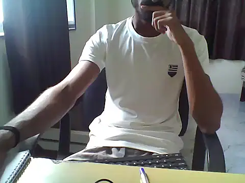 Snapshot of sour_rabh chatting on October 16, 9:21 am sour rabh online show from October 16, 9:21 am