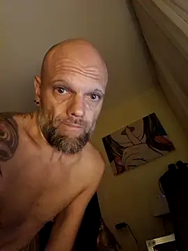 Ladyshaker82 online show from November 5, 1:49 am