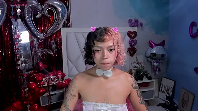 katalina garcia online show from March 10, 12:40 am