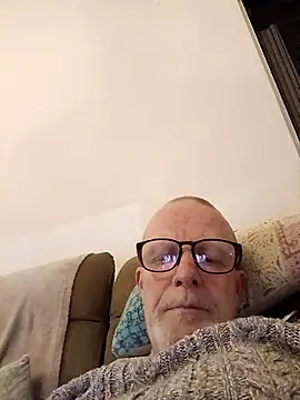 ClubbyEuphory online show from February 18, 6:26 pm