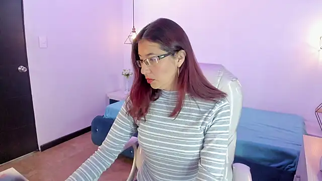 Snapshot of Antonnella_3 chatting on February 5, 12:17 pm Antonnella 3 online show from February 5, 12:17 pm