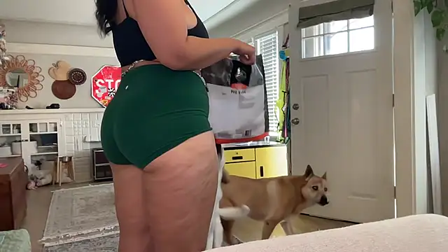 dreamyriri online show from February 22, 9:46 pm