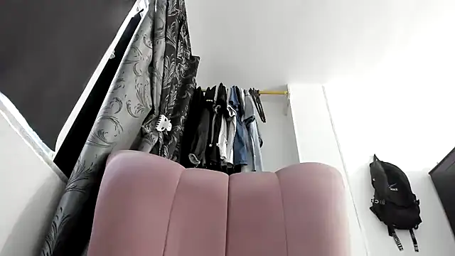 natalia hottman online show from October 9, 4:05 pm