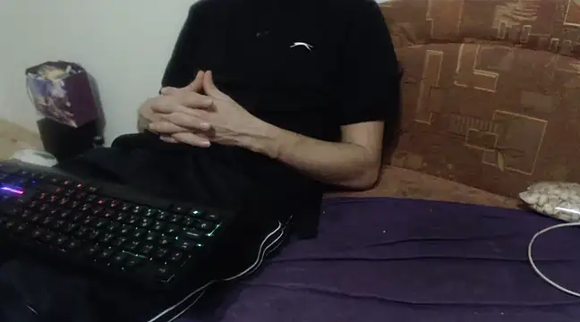 Snapshot of VASKOS178 chatting on December 12, 4:32 pm VASKOS178 online show from December 12, 4:32 pm