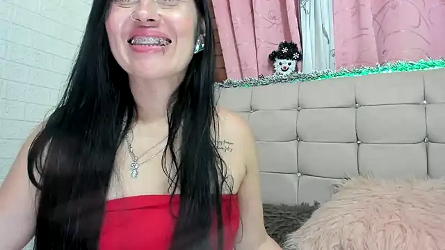 Tania mature online show from December 27, 1:11 am
