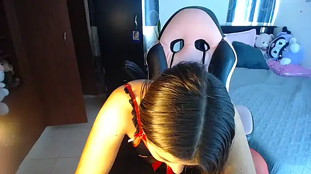 Snapshot of violeta_campbell chatting on October 31, 4:41 pm violeta campbell online show from October 31, 4:41 pm