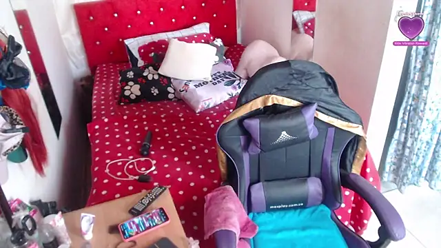 antonela ladiabla online show from October 24, 7:32 pm