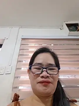 Snapshot of WinterMelon88 chatting on February 21, 1:50 am WinterMelon88 online show from February 21, 1:50 am