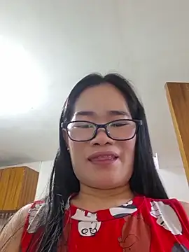 Snapshot of WinterMelon88 chatting on April 1, 12:33 am WinterMelon88 online show from April 1, 12:33 am