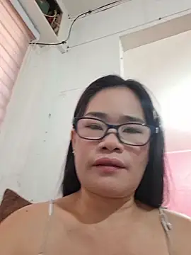 Snapshot of WinterMelon88 chatting on April 3, 1:58 am WinterMelon88 online show from April 3, 1:58 am