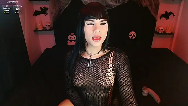 My vampire Mia online show from December 28, 7:22 am
