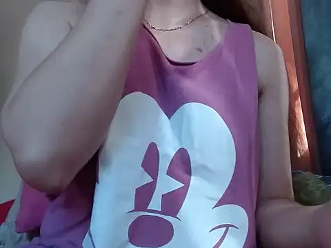 venusgoddess19 online show from June 2, 12:34 am