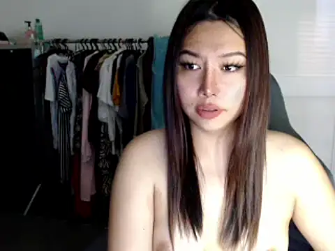 urqueendominant online show from March 5, 12:16 am