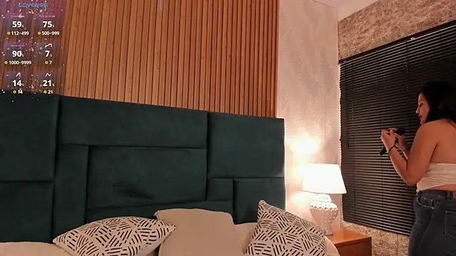 Kareena chopra online show from October 20, 12:38 pm