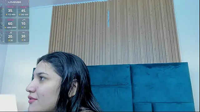 Kareena chopra online show from June 19, 12:31 pm