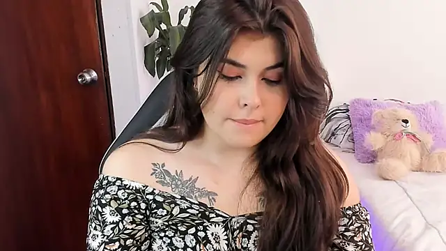 Snapshot of Alyaa_s chatting on March 2, 2:21 pm Alyaa s online show from March 2, 2:21 pm