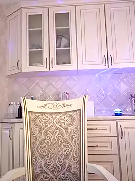 mom4you online show from March 9, 12:09 pm