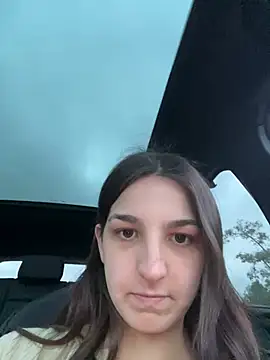 DoriDeluxe66 online show from February 21, 5:42 pm