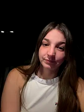 DoriDeluxe66 online show from September 29, 9:30 pm