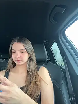 DoriDeluxe66 online show from October 15, 10:26 am