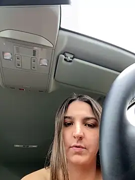 DoriDeluxe66 online show from November 16, 10:32 am