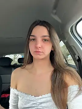 DoriDeluxe66 online show from November 23, 9:20 am